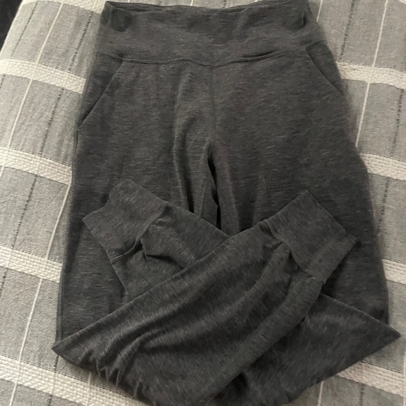 📍SOLD📍Lululemon track style pants - Picture 3 of 5